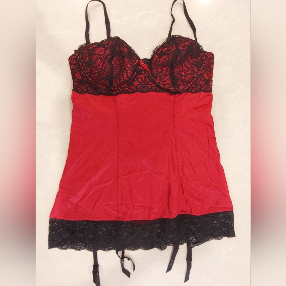 Fredricks of Hollywood Sexy Stretch Satin Chemise with Removable Garters